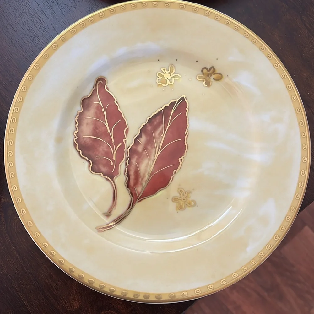 Vintage leaf & acorn 8 inch plates Crate & Barrel